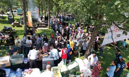 Yıldırımda engelsiz şölen