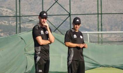 Antalyaspor, Burdurda ilk antrenmanına çıktı