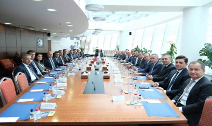 ASO Başkanı Ardıçtan bankalara çağrı: “Kredilerde daha destekleyici rol üstlenmenizi bekliyoruz”