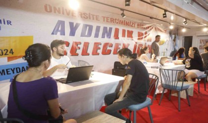 Aydın Büyükşehir Belediyesi tercih tırı yoğun ilgi görüyor