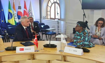 Bakan Bolat, Dünya Ticaret Örgütü Genel Direktörü Okonjo-Iweala ile görüştü