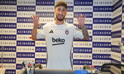 Beşiktaş Can Keleşin lisansını çıkardı