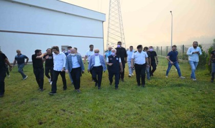 Bursa Büyükşehir, tüm ekipleriyle yangınla mücadele etti