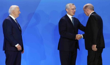 Cumhurbaşkanı Erdoğan, NATO Liderler Zirvesinin ilk oturumuna katıldı