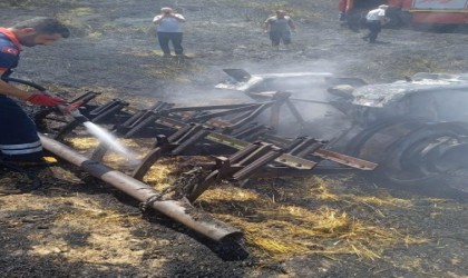 Diyarbakırda anız yangınına müdahalede traktör yandı