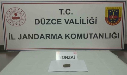 Düzcede 75 gram uyuşturucu ele geçirildi