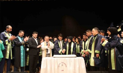 ERÜ Ziraat Fakültesi 13. Dönem mezunlarını verdi