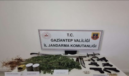 Gaziantepte silah kaçakçılığı ve uyuşturucu operasyonu: 6 gözaltı