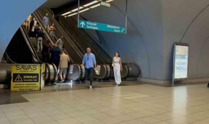 İzmir Metrosunda yürüyen merdiven arızalandı, 9 kişi yaralandı