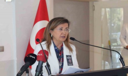 İzmirde elektrik akımına kapılarak hayatını kaybeden Özge Ceren Deniz için anma töreni düzenlendi