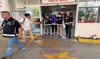 İzmirin Seçil Erzanı adliyeye sevk edildi