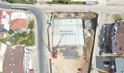 Kartepe itfaiye müfreze binasında temel hazırlığı