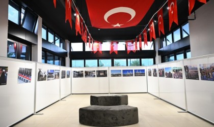 Kartepede 15 Temmuz Zamanı Durduran Gece Sergisi