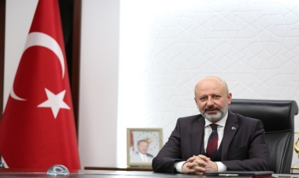 Kocasinanda camiler gül kokuyor