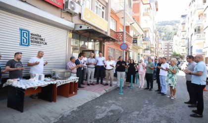 Manisada Denetimli Serbestlik Müdürlüğünden aşure hayrı