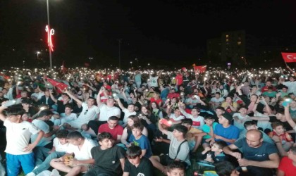 Milli maç heyecanı Sancaktepede yaşandı