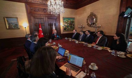 TBMM Başkanı Kurtulmuş: “(CAATSA yaptırımları) Haksız ve çifte standartlı bir yaptırım olduğu kanaatindeyim”