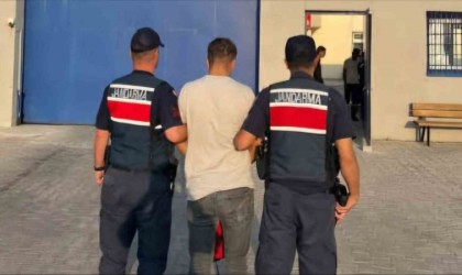 21 yıl 11 ay hapis cezası ile aranan şahıs jandarmadan kaçamadı