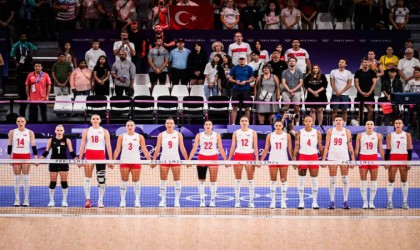 A Milli Kadın Voleybol Takımı, Paris 2024te yarı finale yükseldi