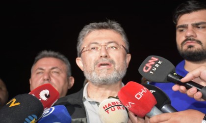 Bakan Yumaklı: “İzmirdeki yangın piknik ateşinden çıktı”