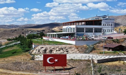 Başkan Çolakbayrakdar: Su sporları merkezimizle dünya sahnesine yelken açıyoruz