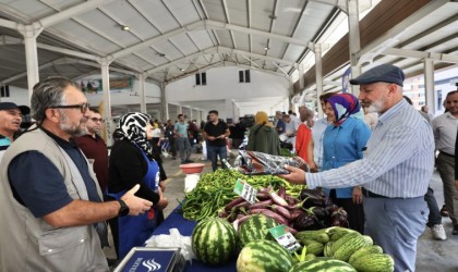 Başkan Çolakbayrakdara ekolojik pazar teşekkürü