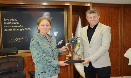 Başkan Künkcü ve oda başkanlarından Nazillinin yeni Kaymakamı Kana ziyaret