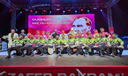 Başkan Yetişkin, Zafer Bayramını Efelerli vatandaşlarla kutladı