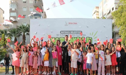 Bayraklıda yaz okullarına coşkulu final