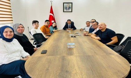 Bozdoğan Kaymakamı Ata, LGSde başarı elde eden öğrencileri ağırladı