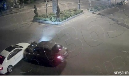 Dikkatsiz sürücüler kazalara neden oldu