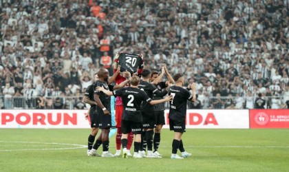 Dolmabahçede Necip Uysal unutulmadı