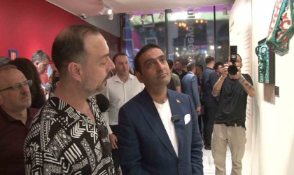 Genç sanatçılardan ‘Şimdi Beyoğlu sergisi İstiklal Sanat Galerisinde gerçekleşti