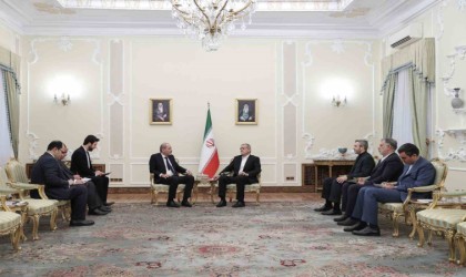 İran Cumhurbaşkanı Pezeşkiyan: Siyonistlerin bu küstahlığı cevapsız kalmayacak