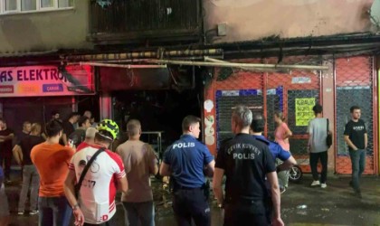 İş yeri alevlere teslim oldu