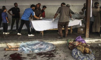 İsrail, El-Tabin Okuluna yönelik saldırıda 907şer kilogramlık 3 bomba kullandı