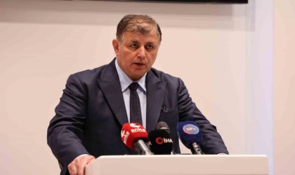 İzmir Büyükşehir Belediye Başkanı Tugaydan yangın açıklaması: İmara açılması mümkün olmayacak