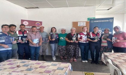 Jandarmadan Sultanhisardaki vatandaşlara bilgilendirme