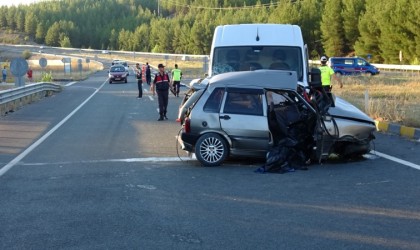 Karabükte trafik kazası: 1 ölü, 1 yaralı