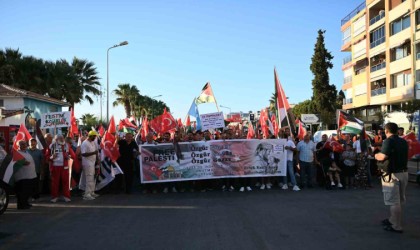 Kuşadasından Gazzeye destek yürüyüşü