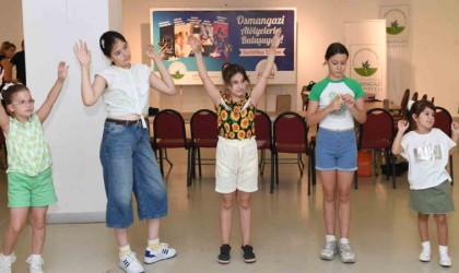 Osmangazide öğrenciler drama kursunu başarıyla bitirdi