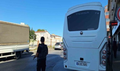 Park sebebiyle tartıştığı baba ve oğlunu öldürdü