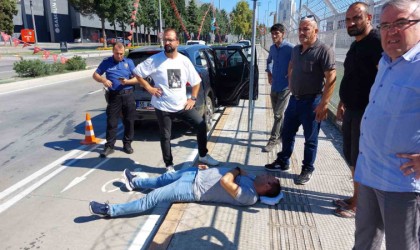 Samsunda dolmuş ile çarpışan otomobilin sürücüsü hastanelik oldu