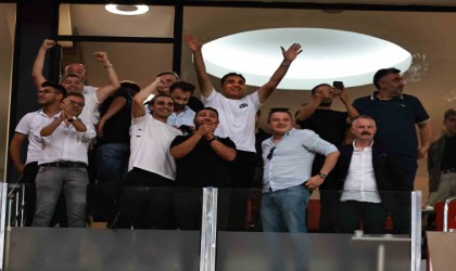 Sivasspor Başkanı Bahattin Eken takımını tebrik etti