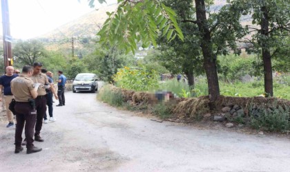 Sokak ortasında öldürülen şahıs toprağa verildi