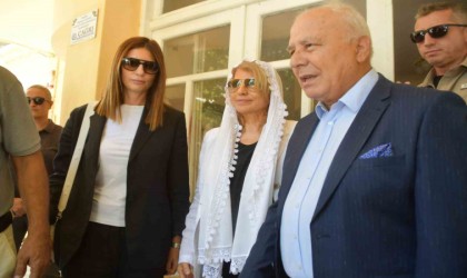 Tansu Çiller, eski çalışma arkadaşını yalnız bırakmadı