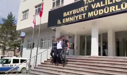 Araması olan şahıs Bayburtta yakalandı