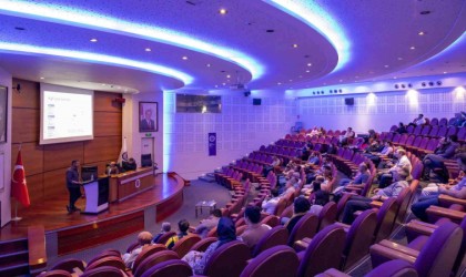 Atatürk Üniversitesinde yapay zekâ ile yenilikçi yaklaşımlar konuşuldu