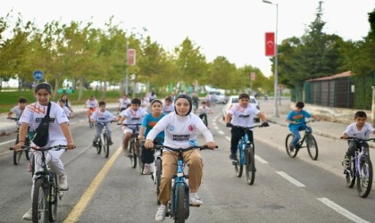 Avrupa Hareketlilik Haftasında bisiklet turu ve sıfır atık etkinliği düzenlendi