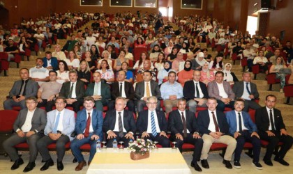 Bakan Yardımcısı Yelkenci Bursada formatör öğretmenlerle buluştu